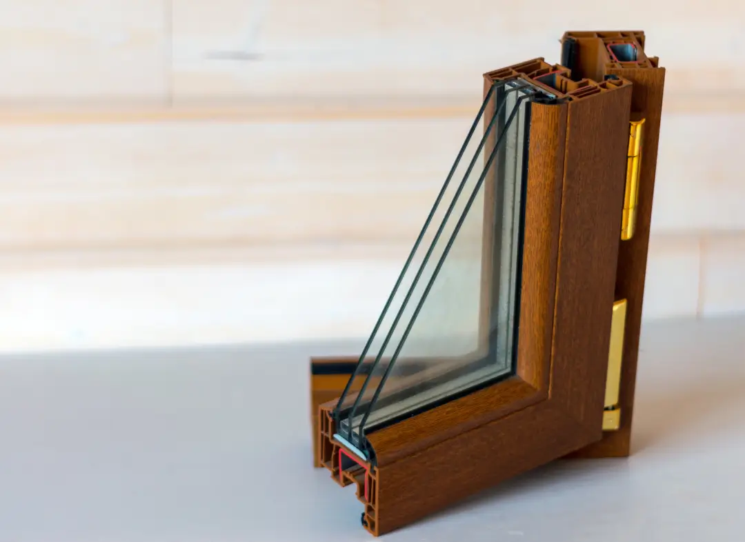 Installation de fenêtre en bois sur mesure Le Loroux-Bottereau